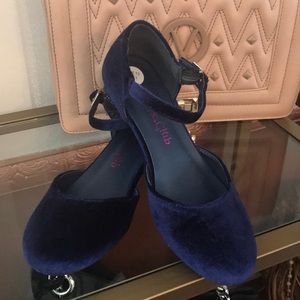 Girls Blue Velvet Shoes w/Low Glitter Heel, Sz 1